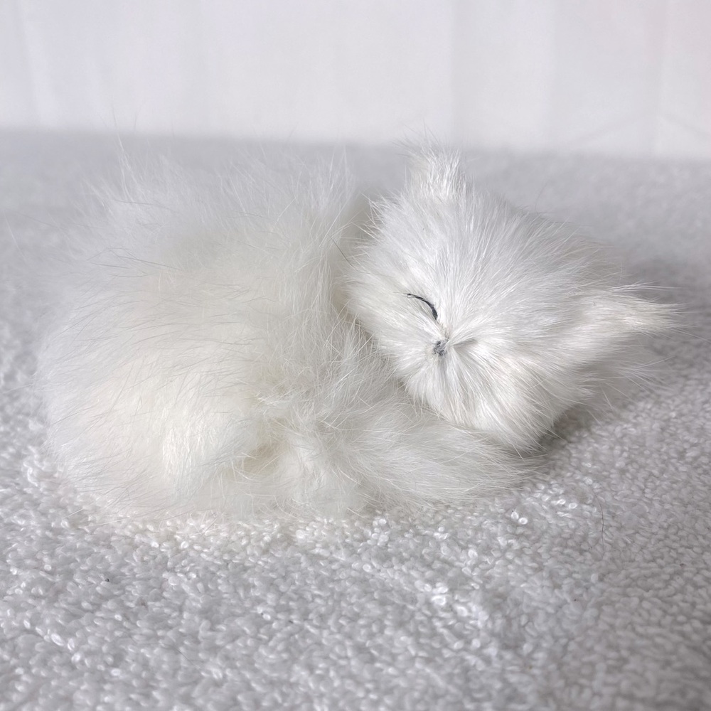 Vintage Super Soft Fluffy White Cat Kitten Figurine